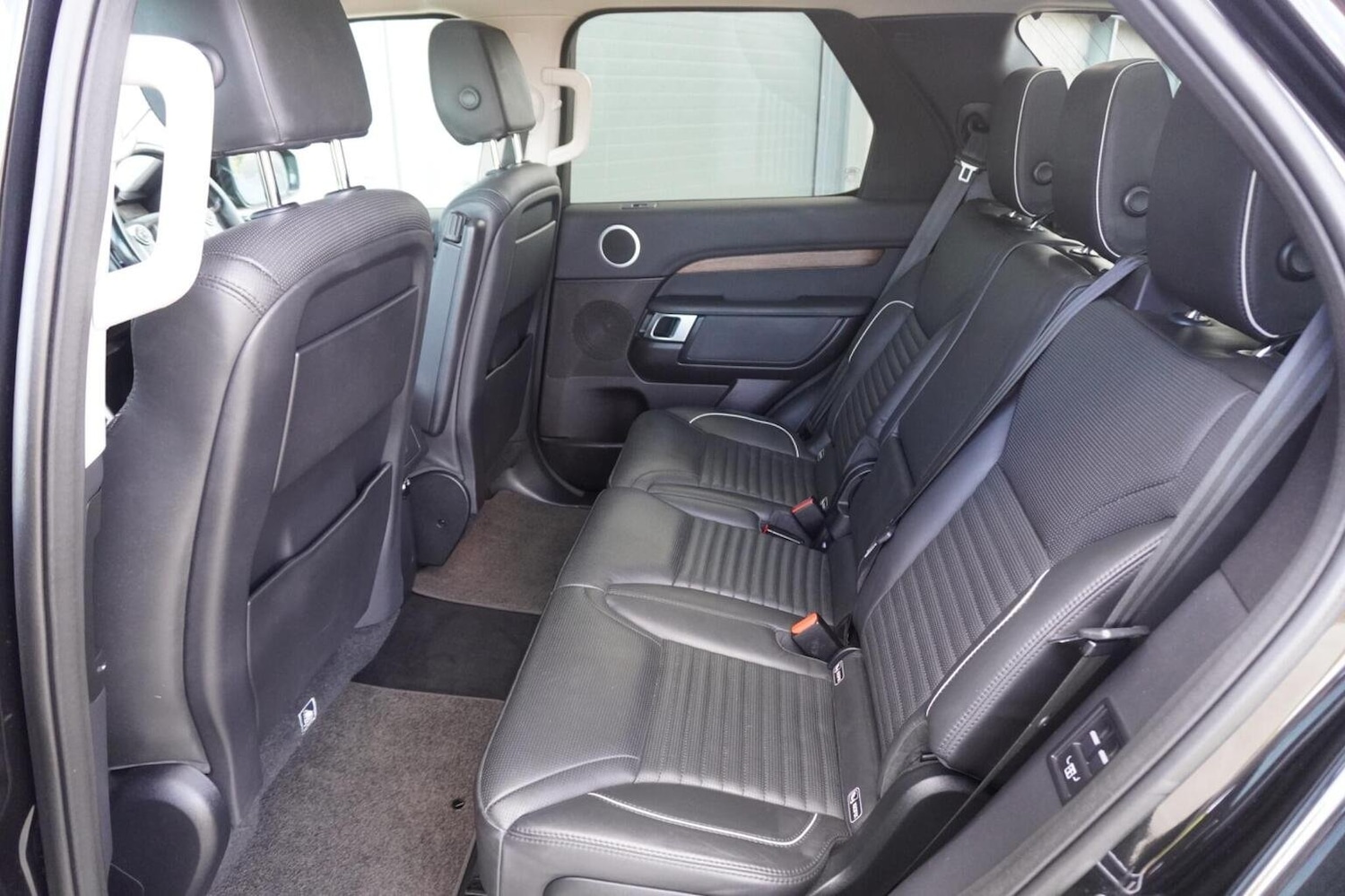 Used Land Rover Discovery 2017 for sale - 76164505: Photo 22