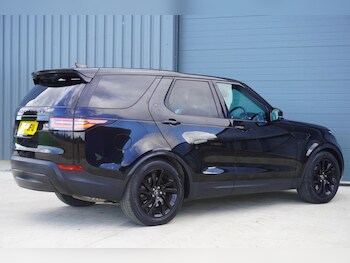 Used Land Rover Discovery 2017 for sale - 76164505: Photo 4