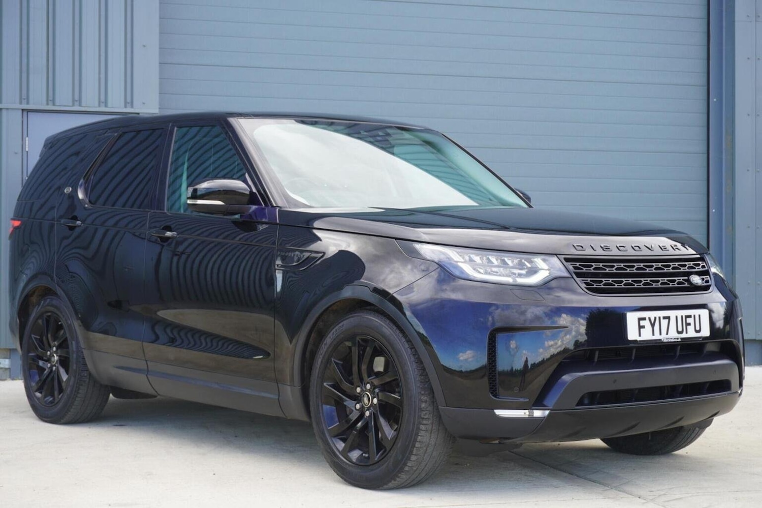 Used Land Rover Discovery 2017 for sale - 76164505: Photo 5
