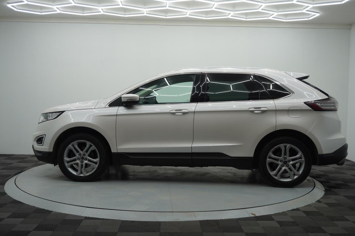 Used Ford Edge 2018 for sale - 76974293: Photo 15