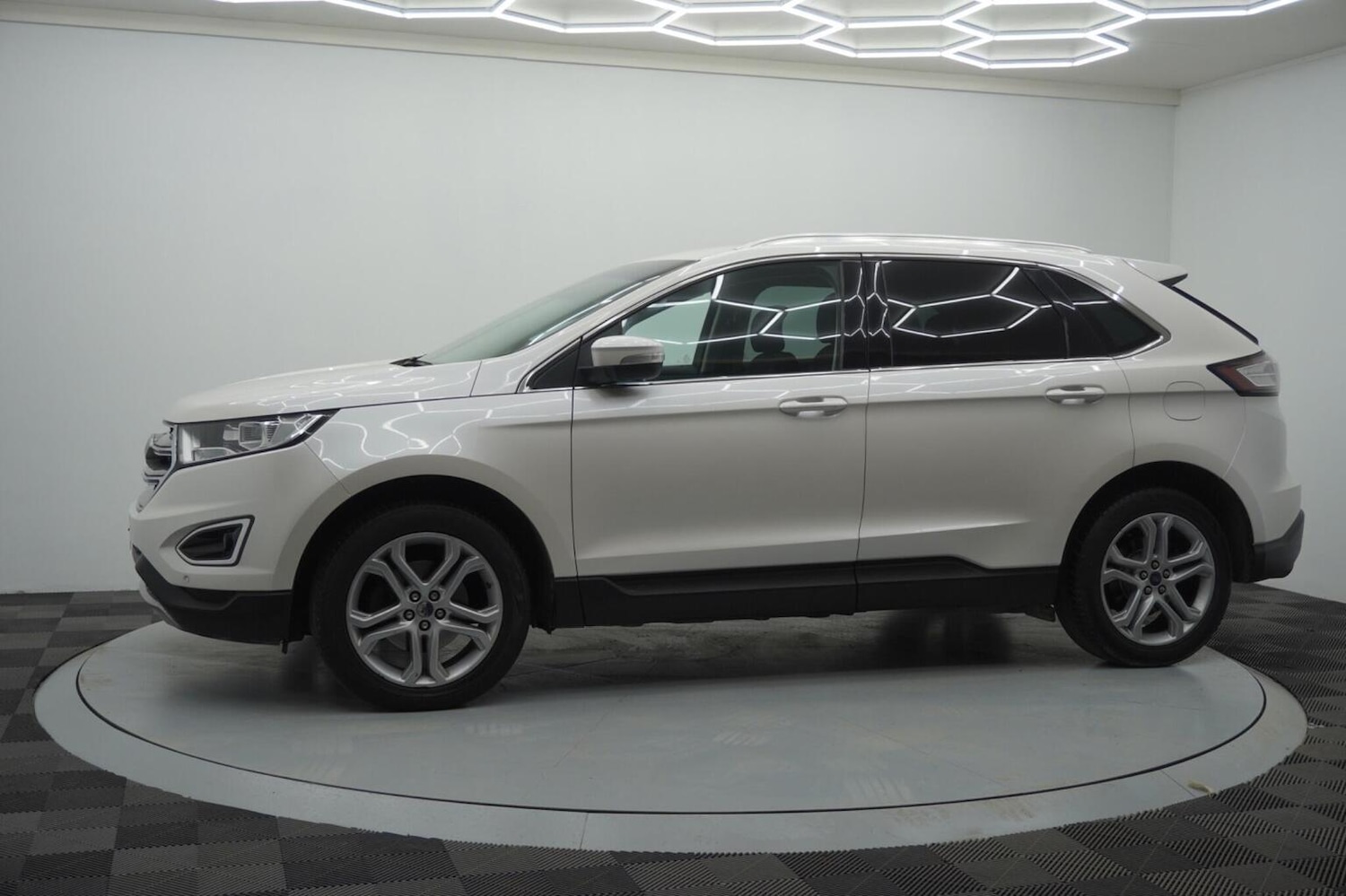 Used Ford Edge 2018 for sale - 76974293: Photo 16