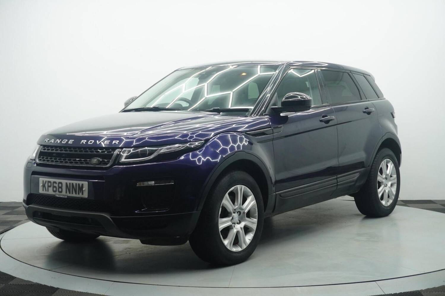 Used Land Rover Range Rover Evoque 2018 for sale - 77438283: Photo 2