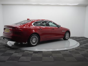 Used Jaguar XF 2018 for sale - 78285845: Photo