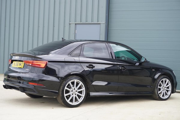 Used Audi A3 2018 for sale - 75413062: Photo 10