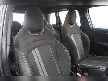 Used MINI Hatch 2019 for sale - 78031773: Photo