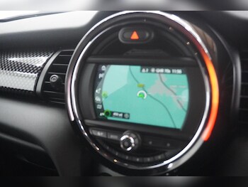 Used MINI Hatch 2019 for sale - 78031773: Photo