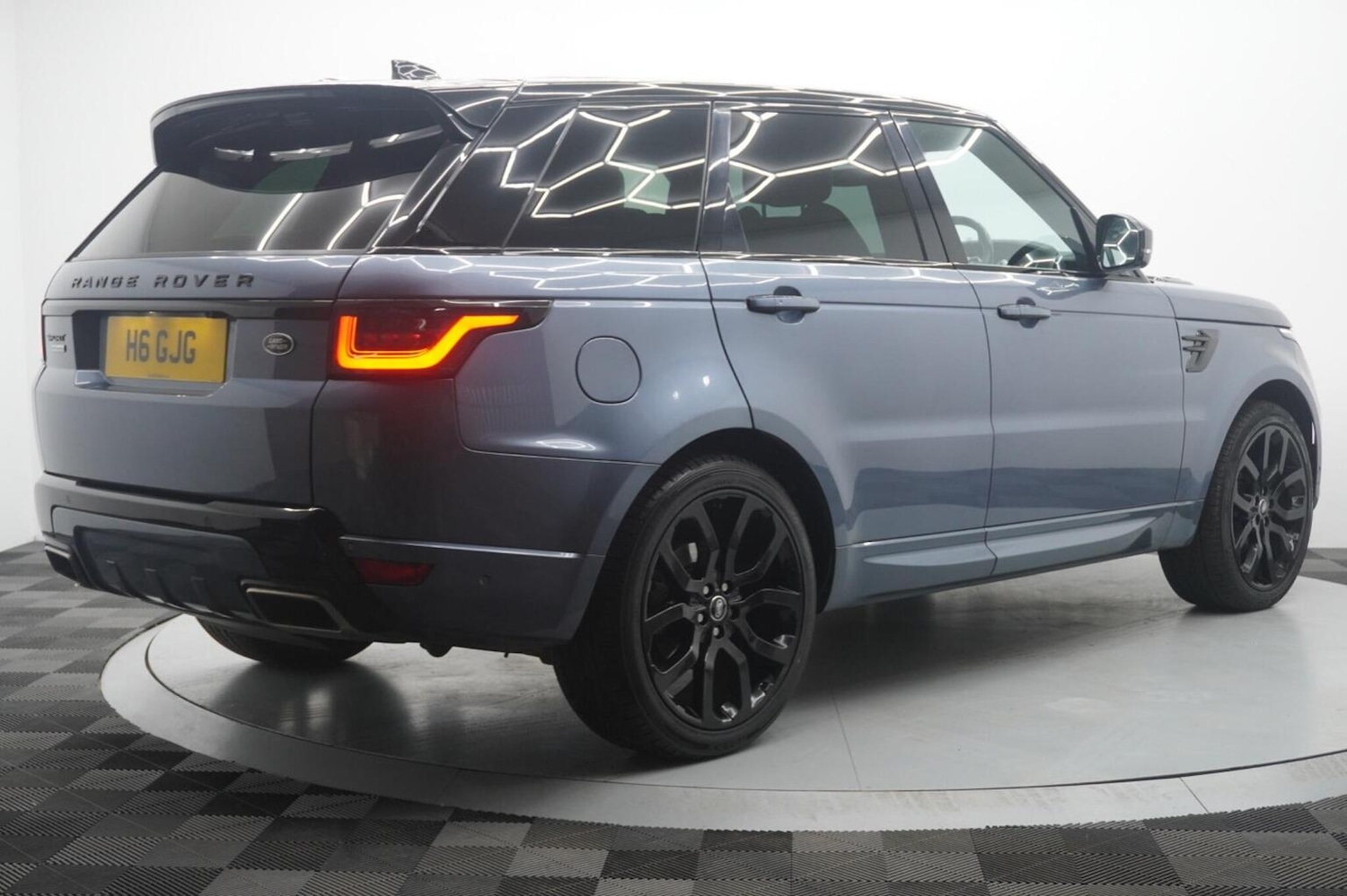 Used Land Rover Range Rover Sport 2018 for sale - 77656342: Photo 16