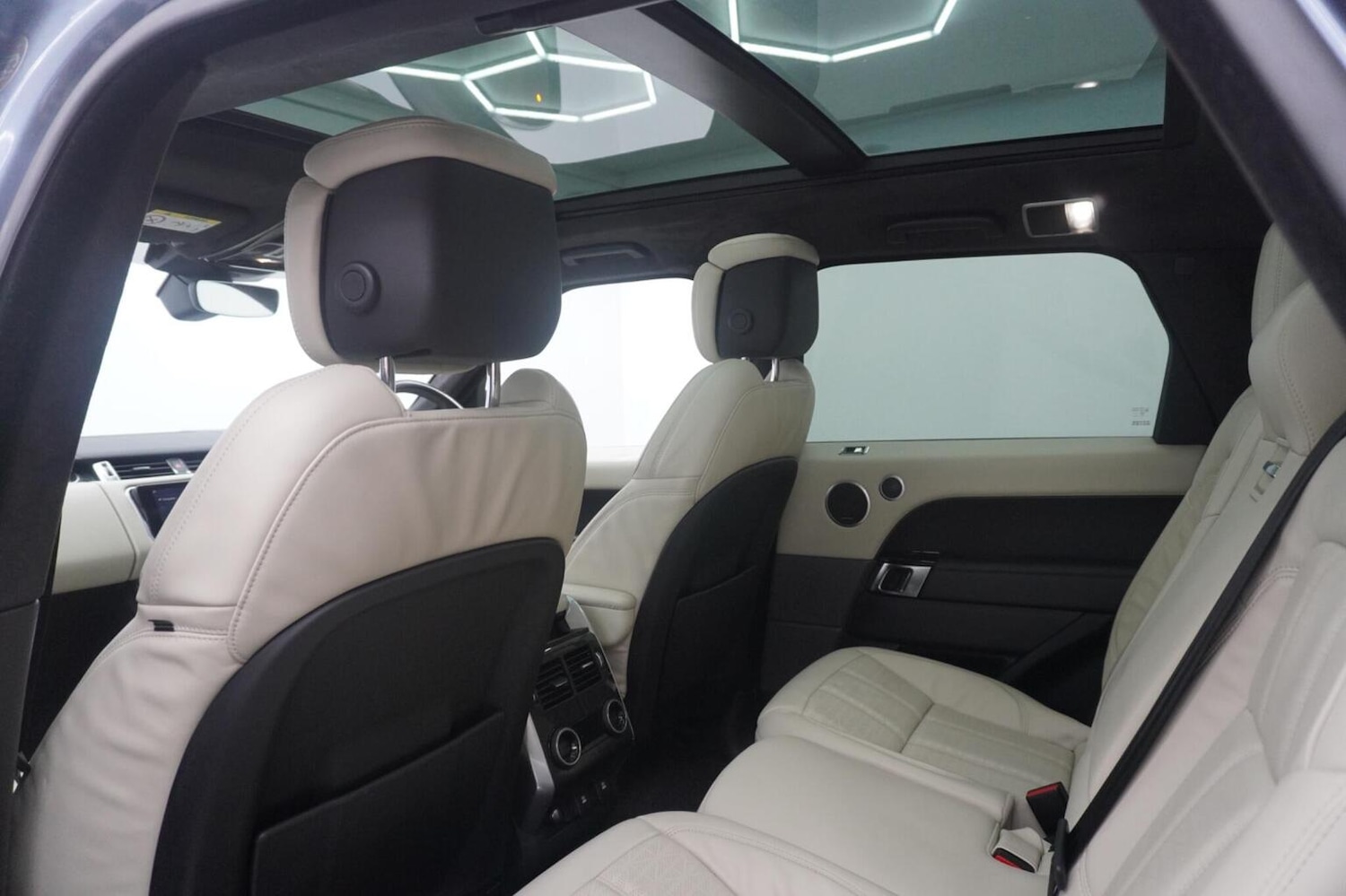 Used Land Rover Range Rover Sport 2018 for sale - 77656342: Photo 28