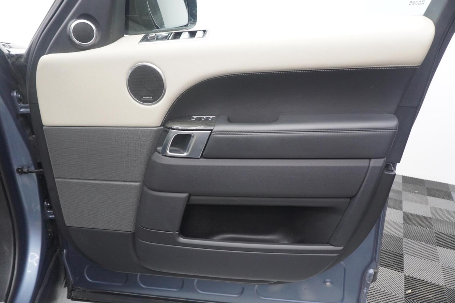 Used Land Rover Range Rover Sport 2018 for sale - 77656342: Photo 43