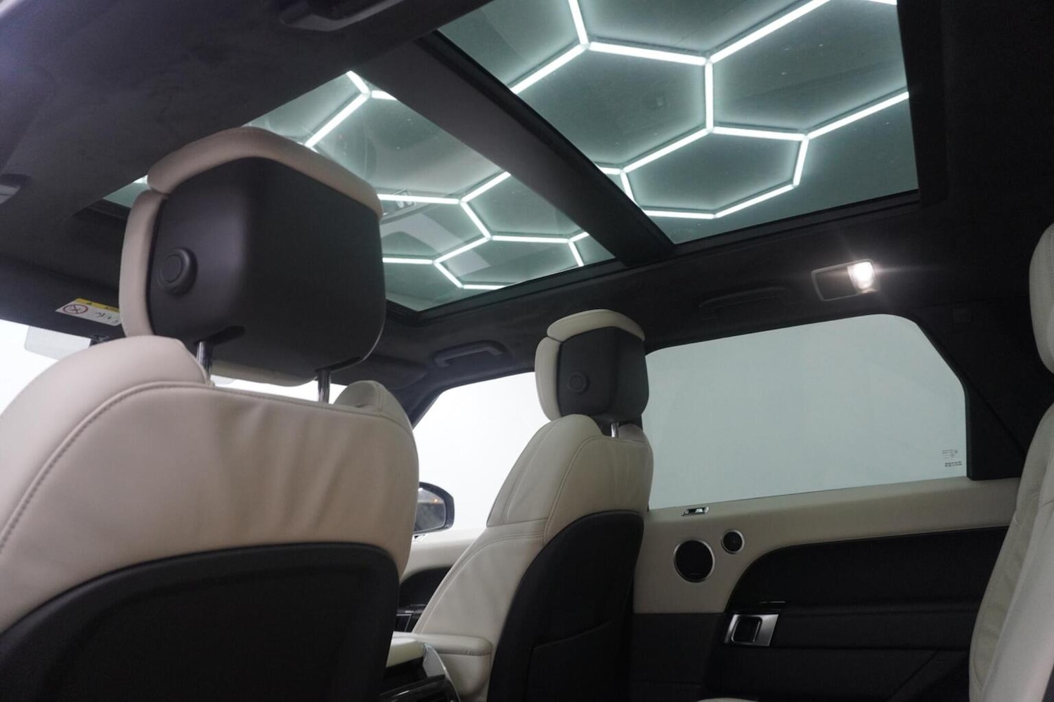 Used Land Rover Range Rover Sport 2018 for sale - 77656342: Photo 51