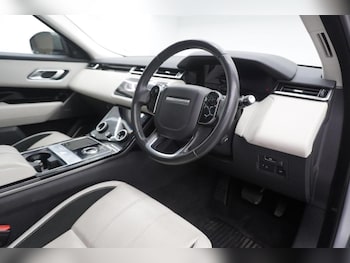 Used Land Rover Range Rover Velar 2017 for sale - 78938252: Photo