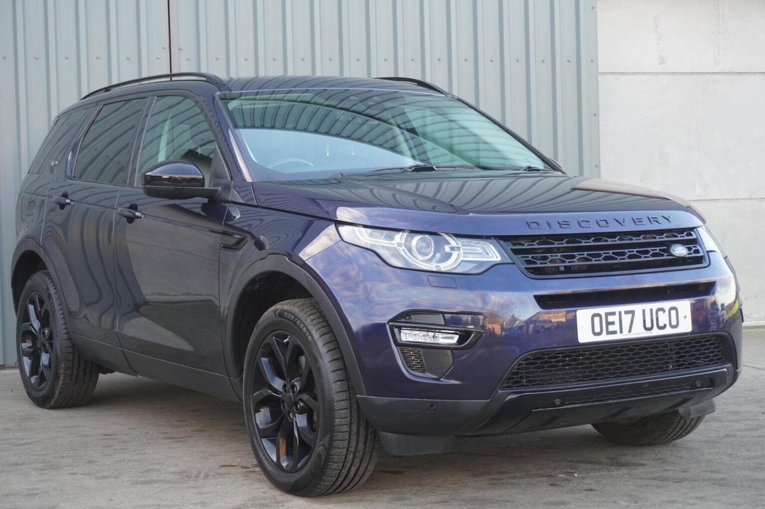Used Land Rover Discovery Sport 2017 for sale - 76536714: Photo 1