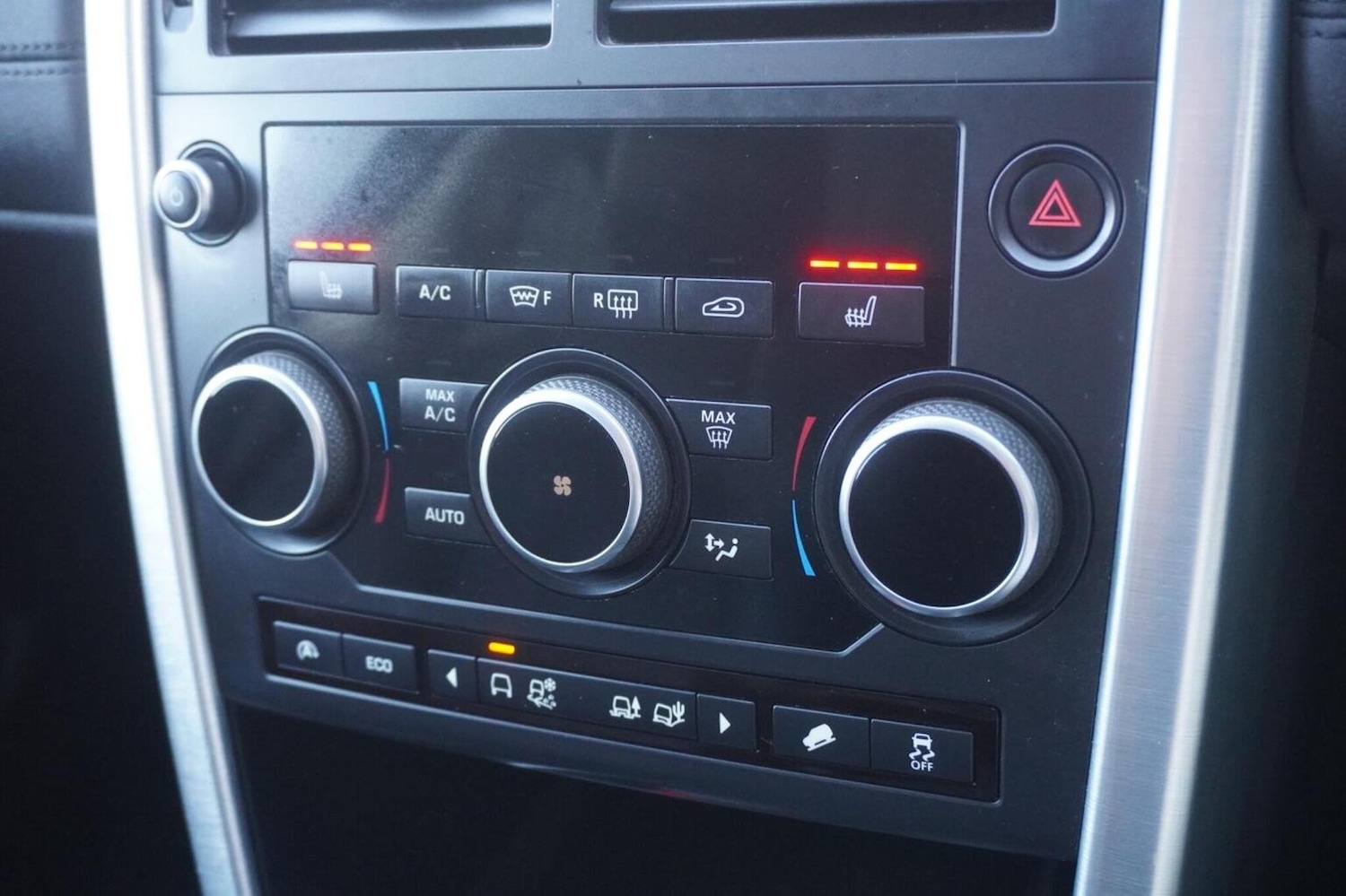 Used Land Rover Discovery Sport 2017 for sale - 76536714: Photo 34