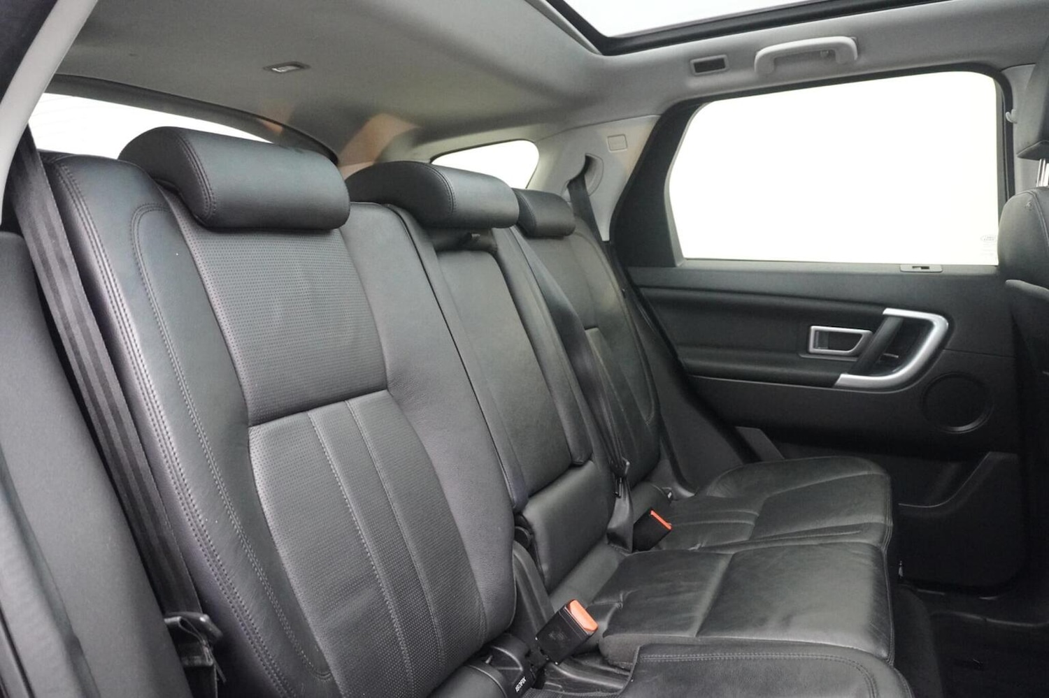 Used Land Rover Discovery Sport 2017 for sale - 76536714: Photo 40