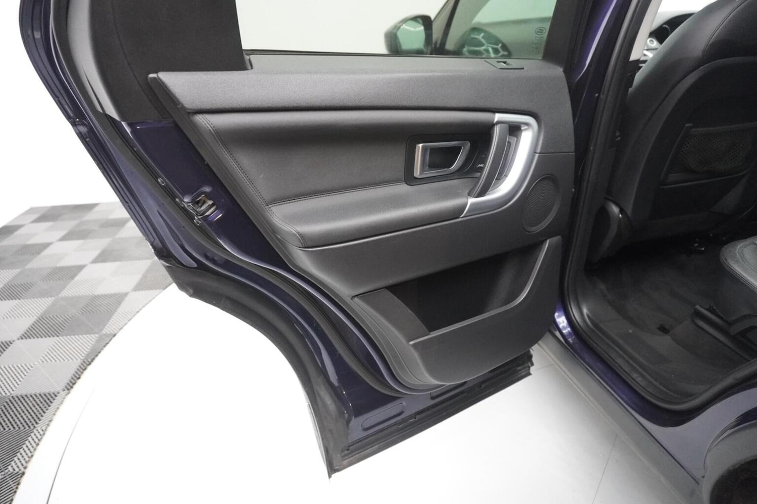 Used Land Rover Discovery Sport 2017 for sale - 76536714: Photo 45