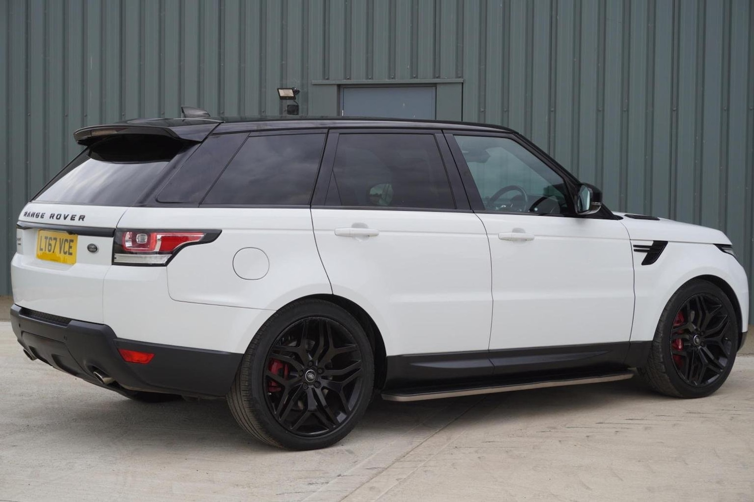 Used Land Rover Range Rover Sport 2017 for sale - 76198157: Photo 13