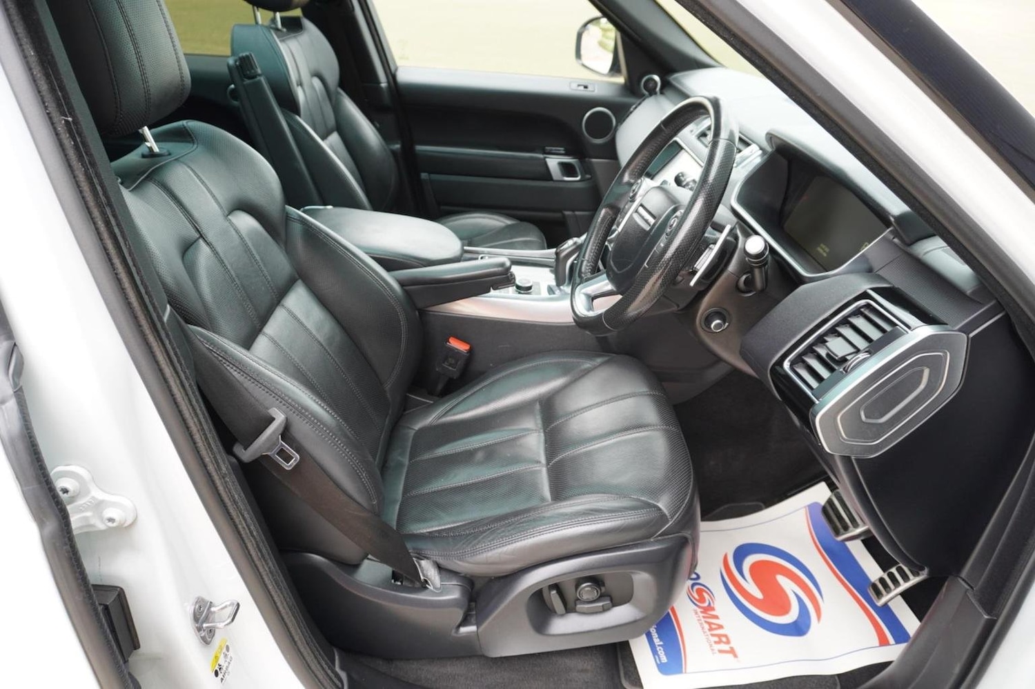 Used Land Rover Range Rover Sport 2017 for sale - 76198157: Photo 18