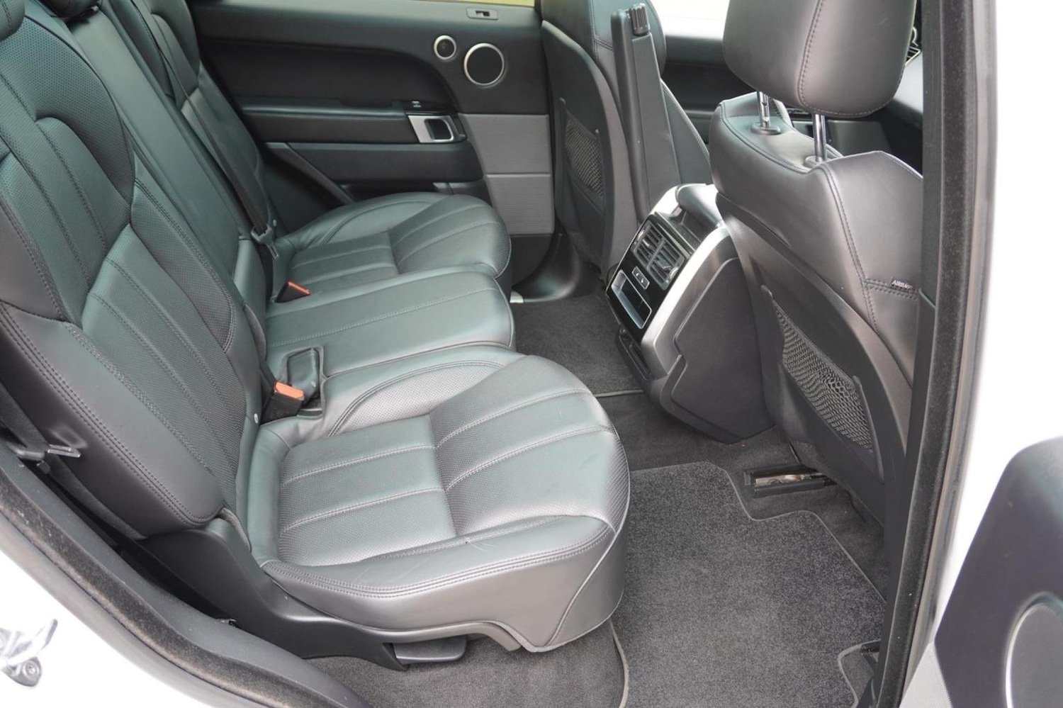 Used Land Rover Range Rover Sport 2017 for sale - 76198157: Photo 24