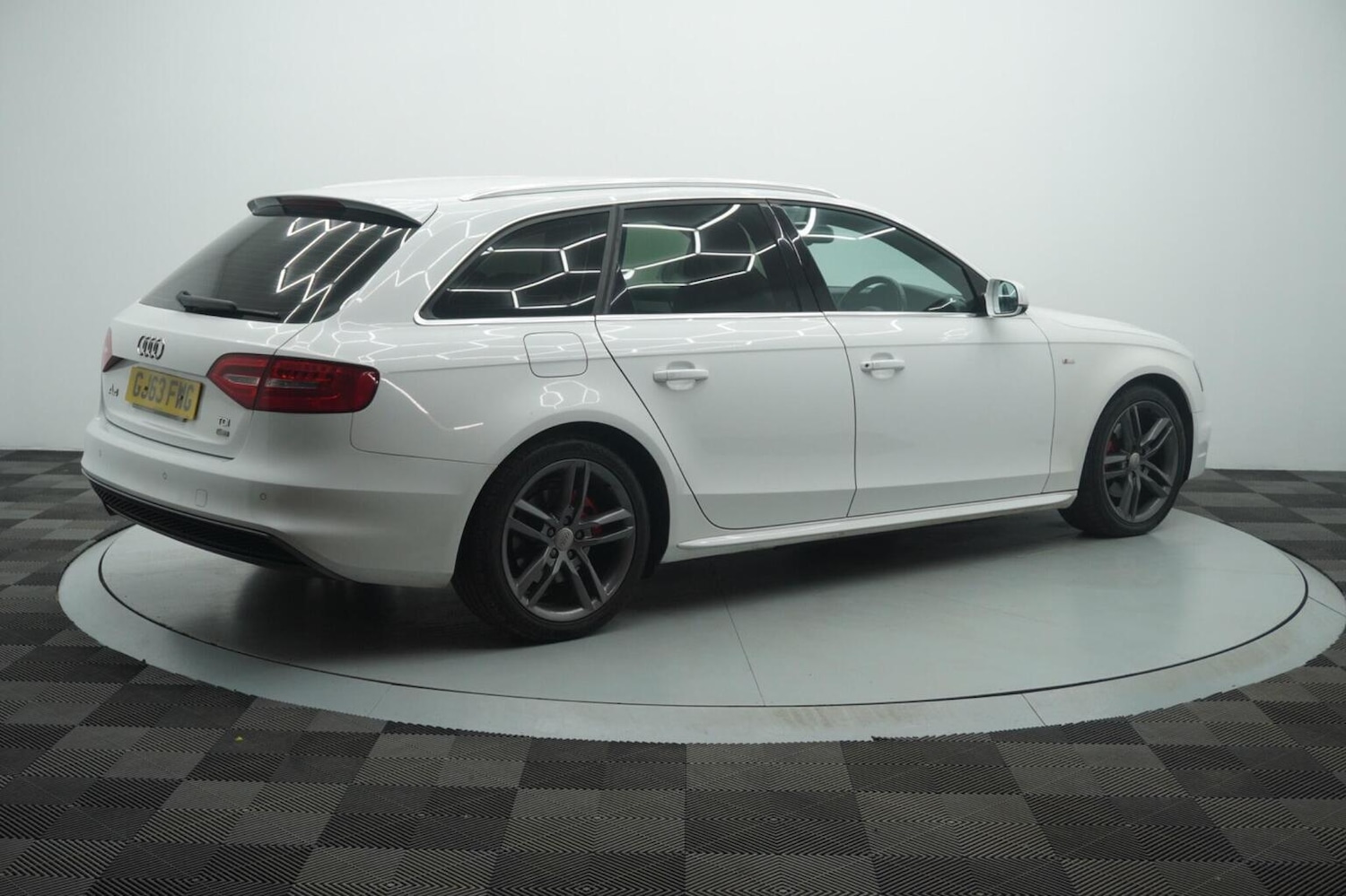 Used Audi A4 2013 for sale - 77991680: Photo 46