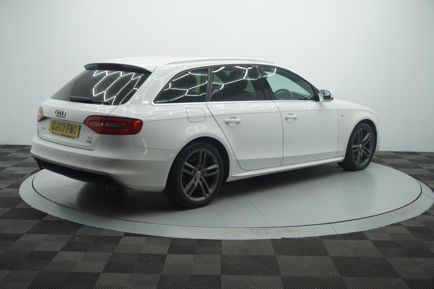 Used Audi A4 2013 for sale - 77991680: Photo 51