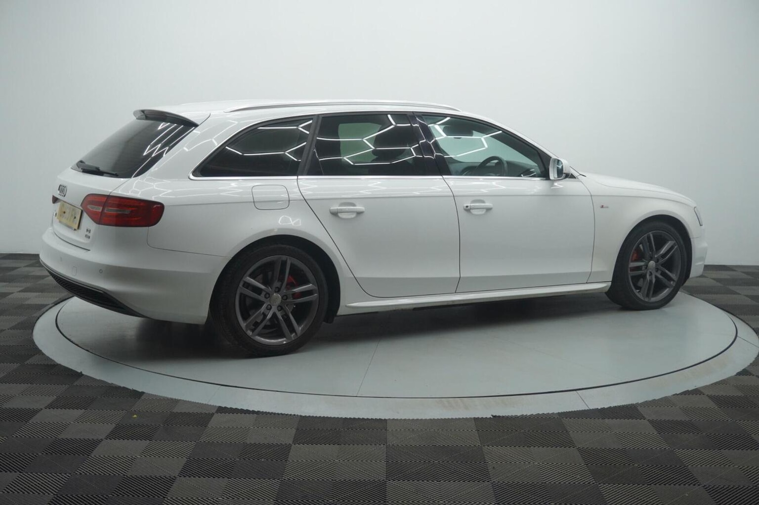 Used Audi A4 2013 for sale - 77991680: Photo 53