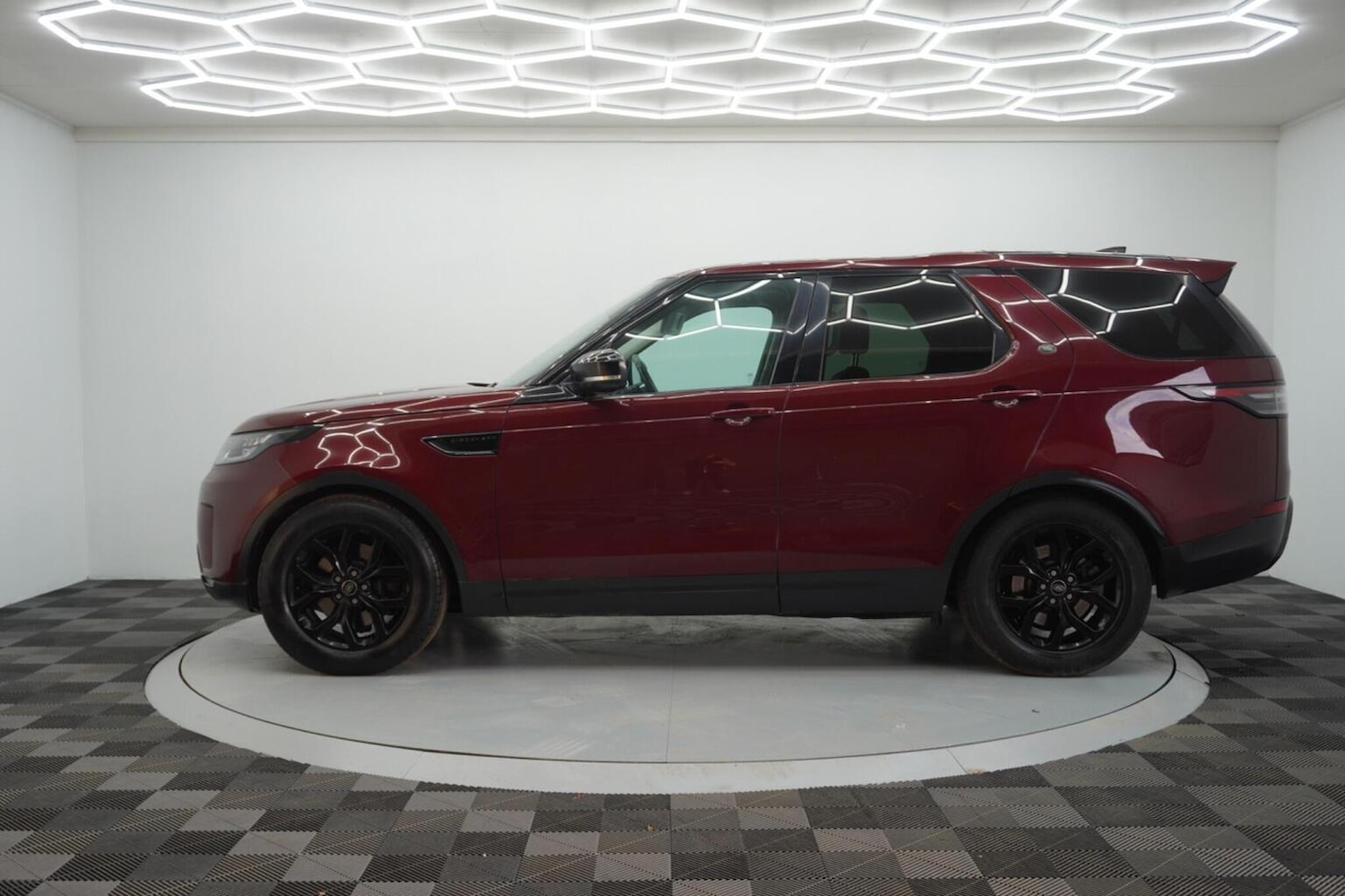 Used Land Rover Discovery 2017 for sale - 77207541: Photo 16