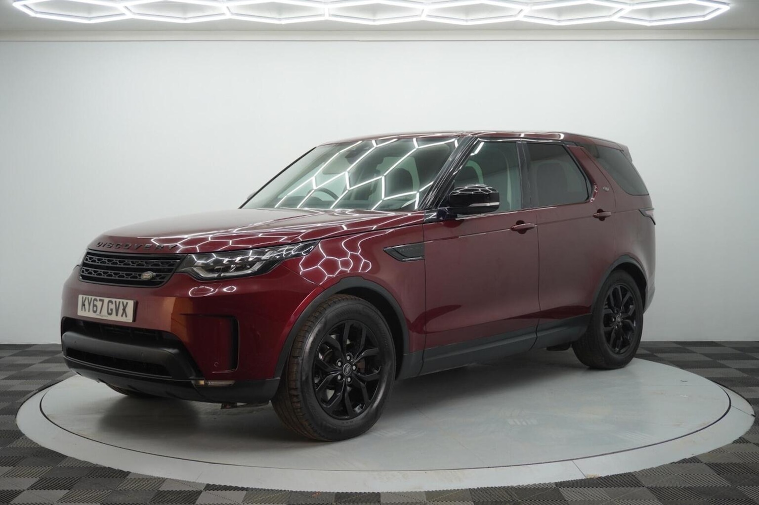 Used Land Rover Discovery 2017 for sale - 77207541: Photo 2