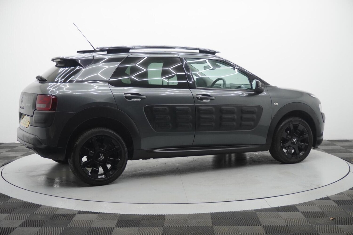 Used Citroen C4 Cactus 2016 for sale - 77370713: Photo 22