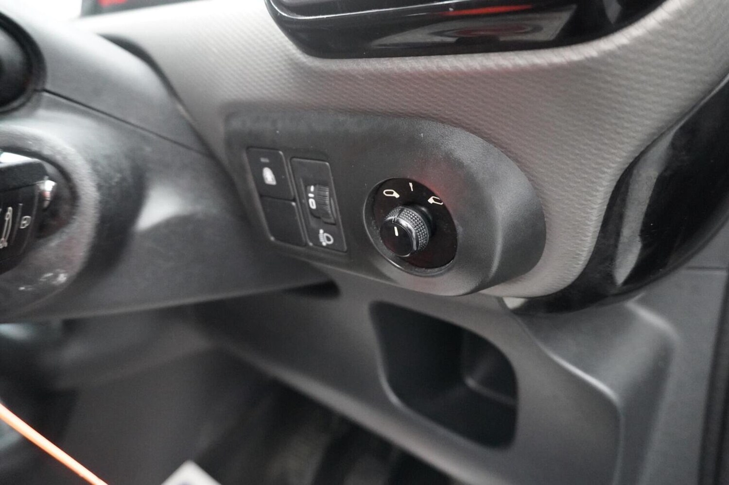 Used Citroen C4 Cactus 2016 for sale - 77370713: Photo 39