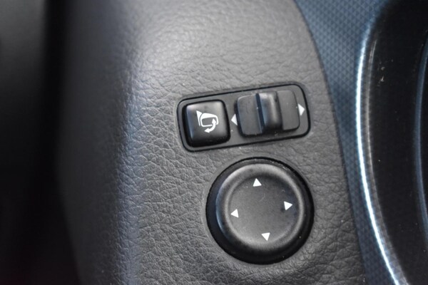 Used Nissan Qashqai 2018 for sale - 75160401: Photo 22