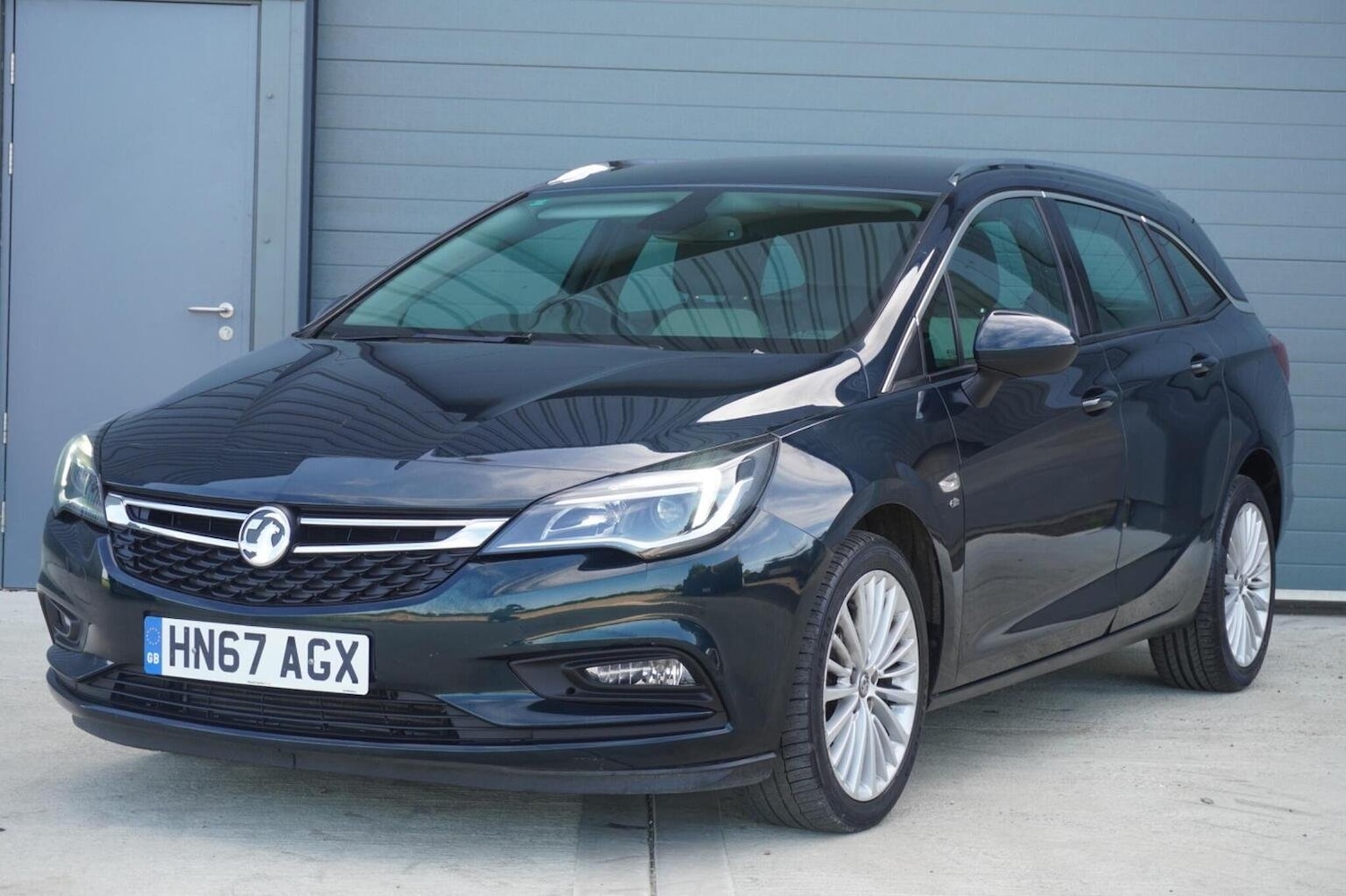 Used Vauxhall Astra 2018 for sale - 75925264: Photo 3