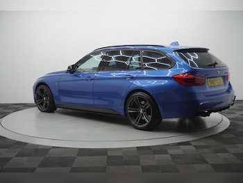 Used BMW 3 Series 2017 for sale - 77342627: Photo