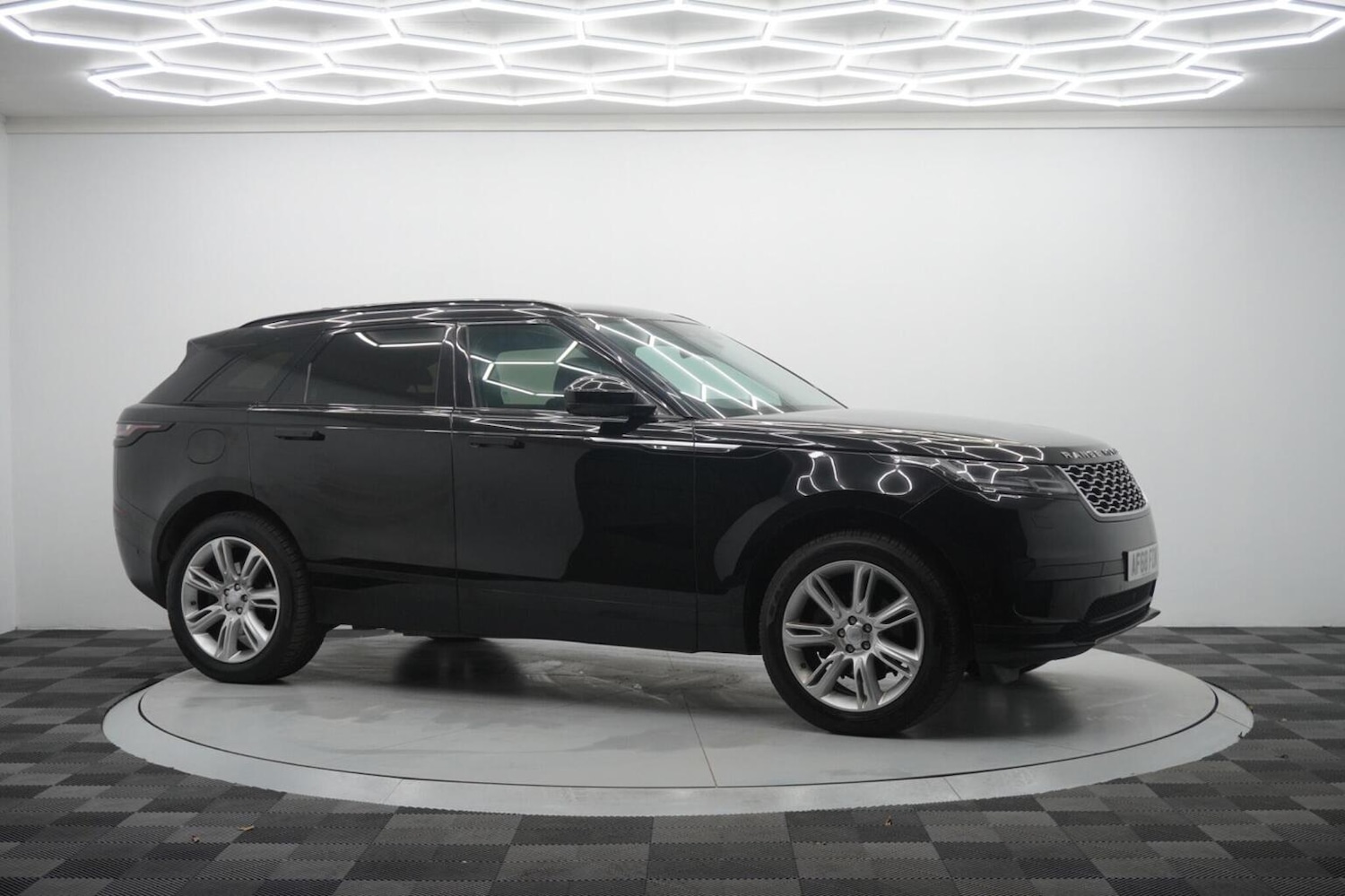 Used Land Rover Range Rover Velar 2018 for sale - 76483068: Photo 25