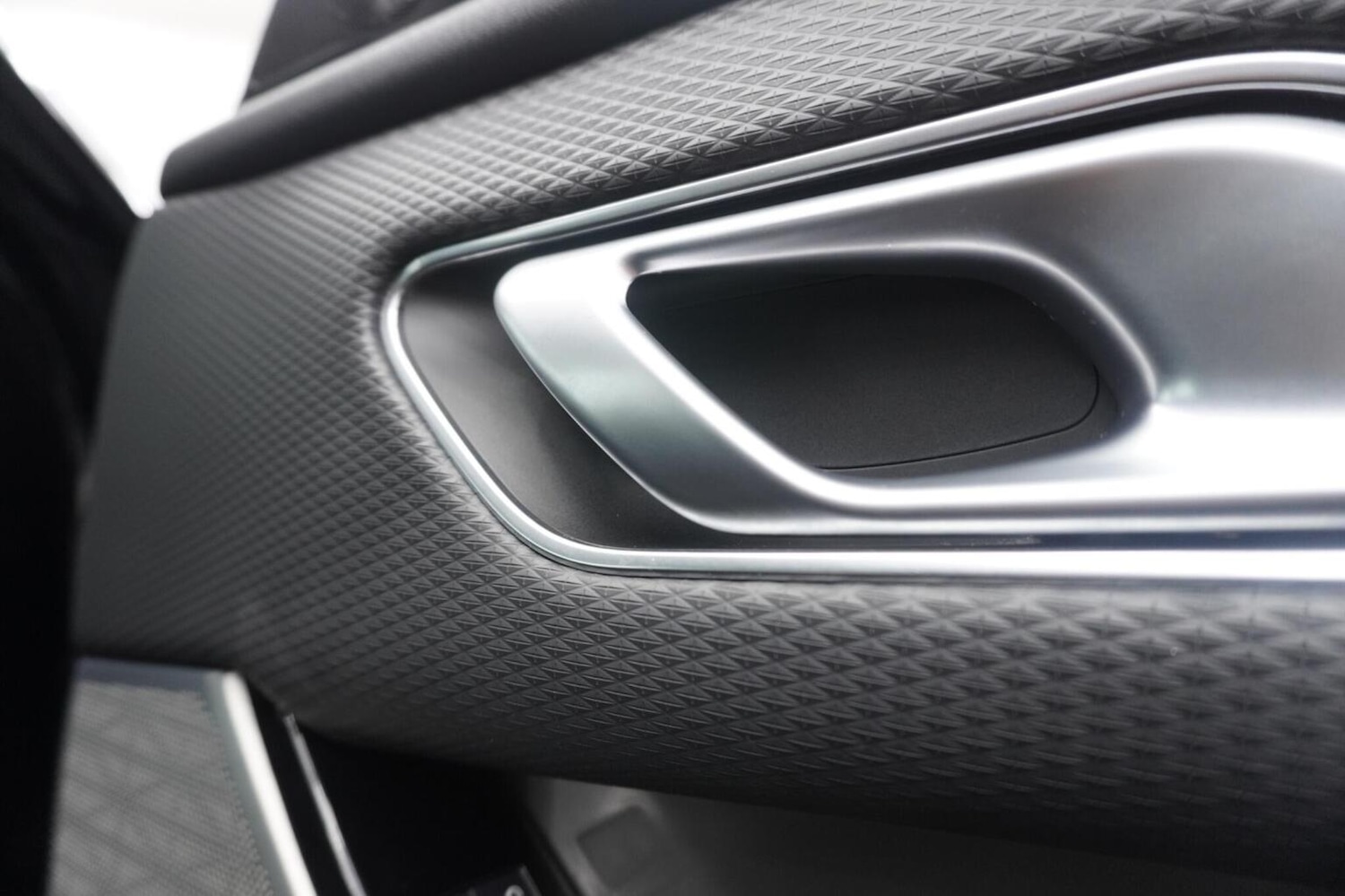 Used Land Rover Range Rover Velar 2018 for sale - 76483068: Photo 37