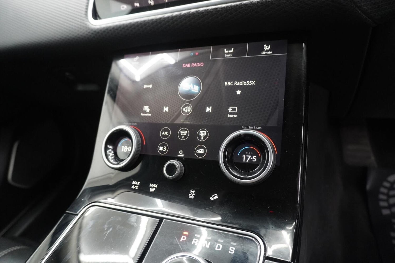 Used Land Rover Range Rover Velar 2018 for sale - 76483068: Photo 47