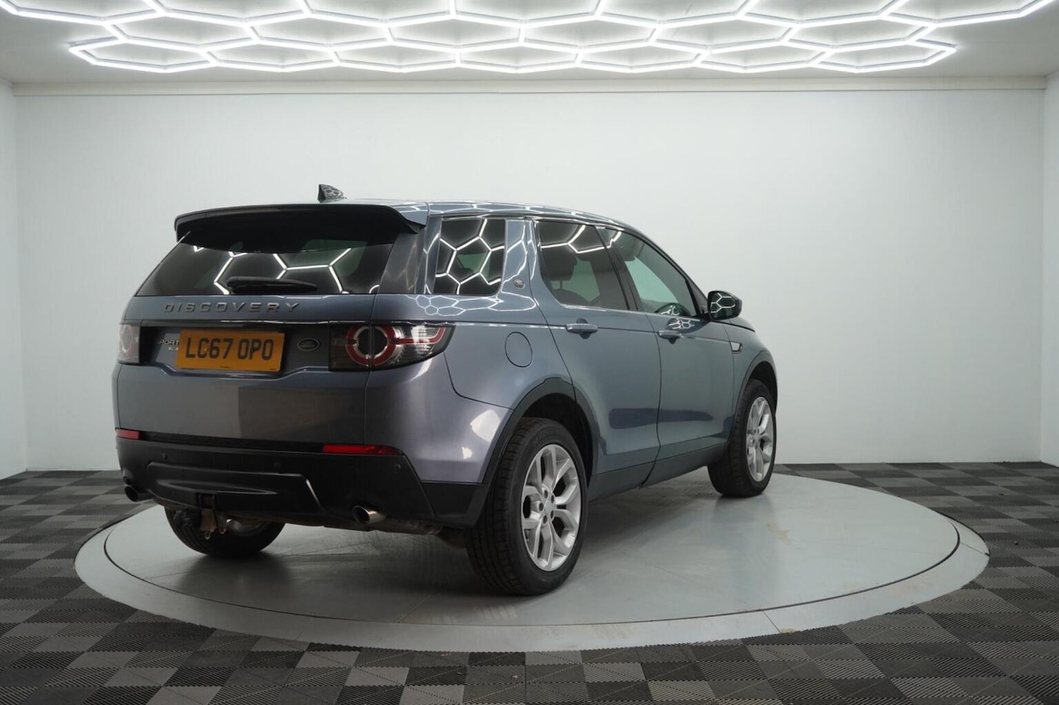 Used Land Rover Discovery Sport 2017 for sale - 76974411: Photo 19