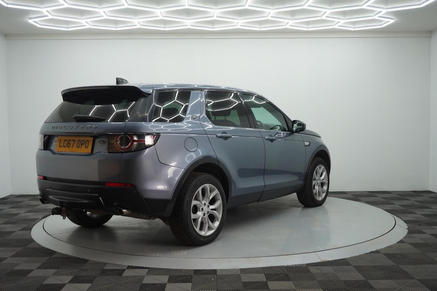 Used Land Rover Discovery Sport 2017 for sale - 76974411: Photo 21