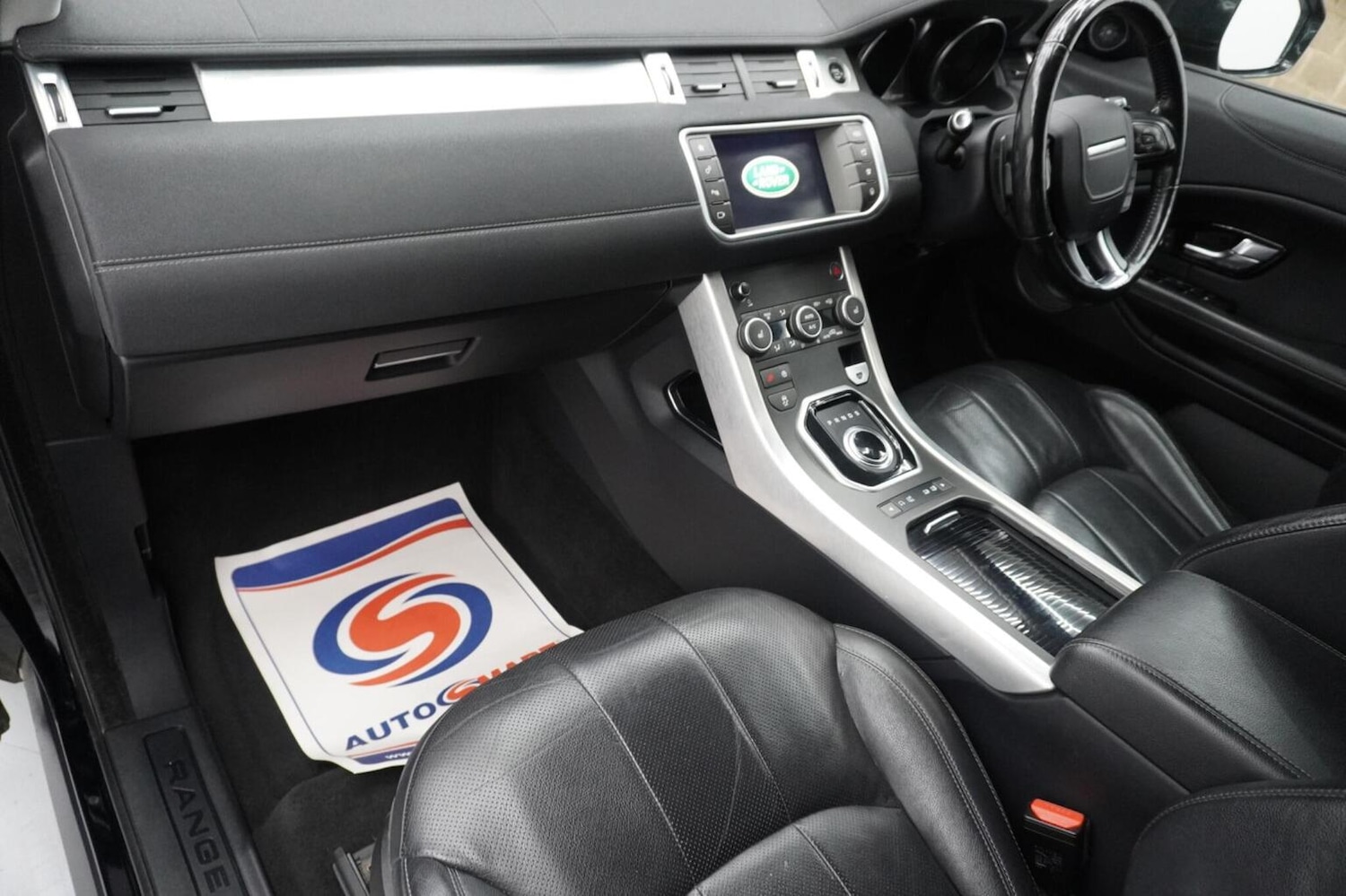 Used Land Rover Discovery Sport 2017 for sale - 76974411: Photo 22