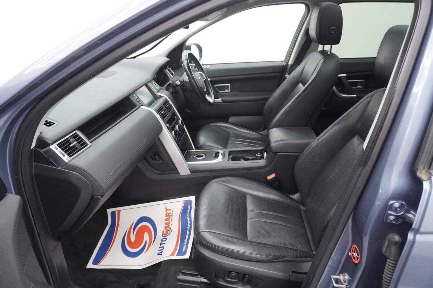 Used Land Rover Discovery Sport 2017 for sale - 76974411: Photo 52