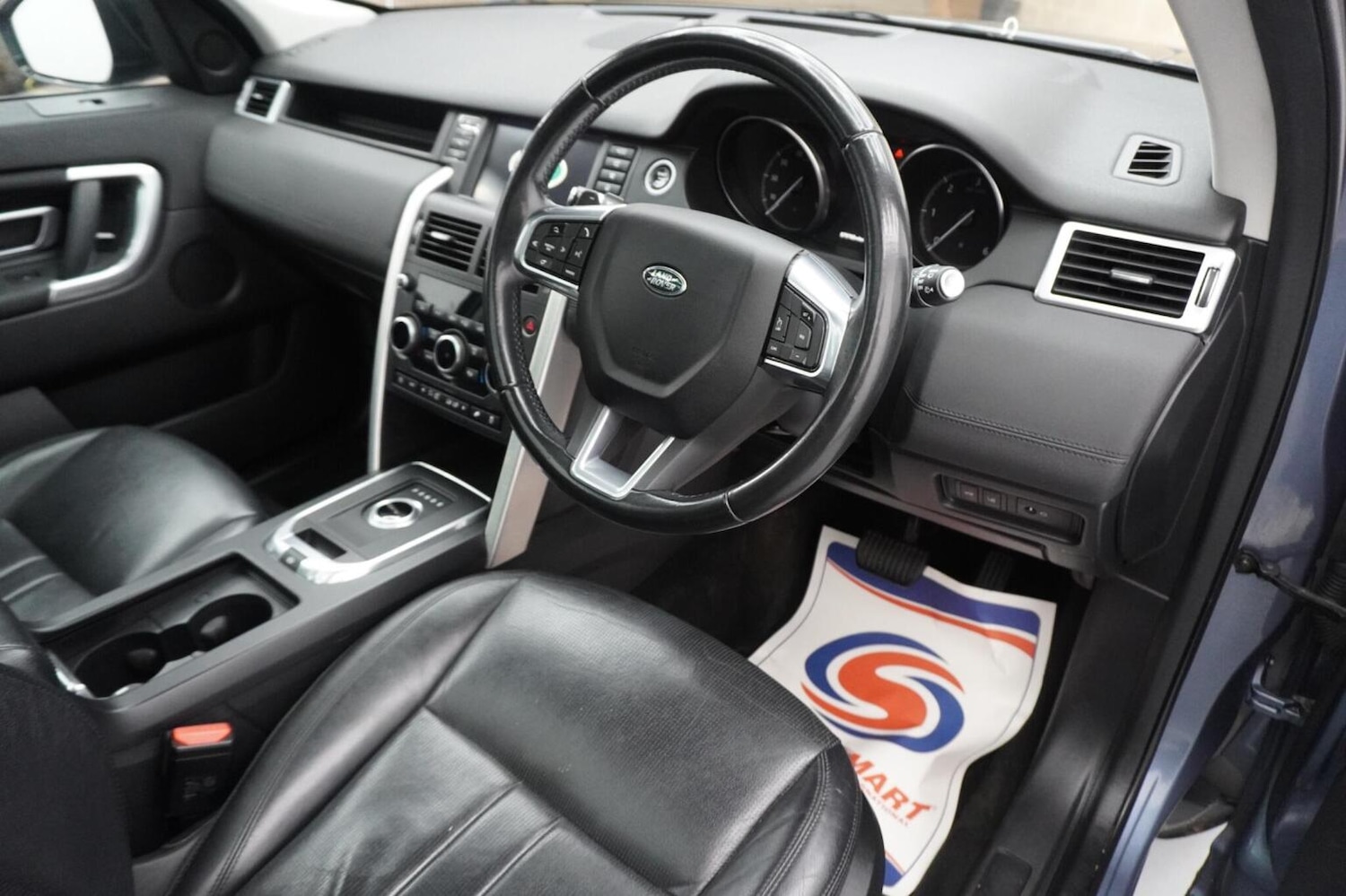 Used Land Rover Discovery Sport 2017 for sale - 76974411: Photo 57