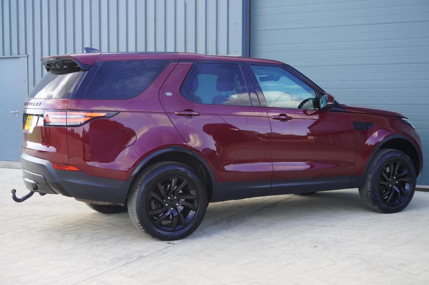 Used Land Rover Discovery 2017 for sale - 76058045: Photo 51