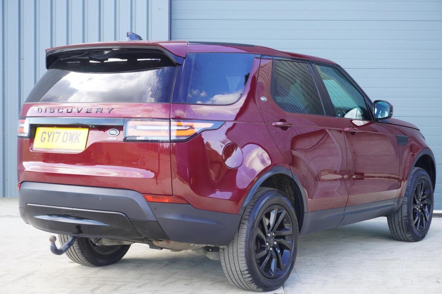Used Land Rover Discovery 2017 for sale - 76058045: Photo 7