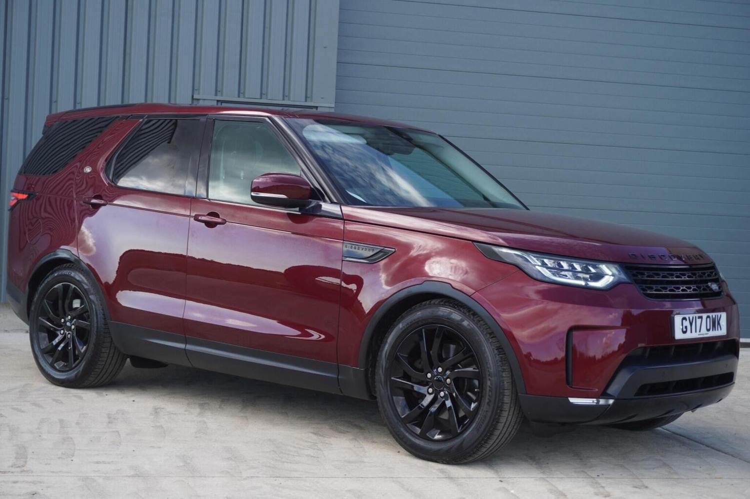 Used Land Rover Discovery 2017 for sale - 76058045: Photo 8