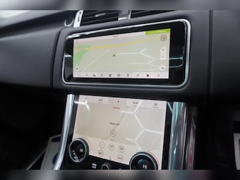 Used Land Rover Range Rover Sport 2018 for sale - 77438452: Photo