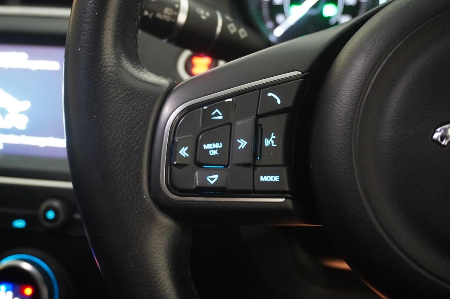 Used Jaguar E-Pace 2018 for sale - 76785112: Photo 25