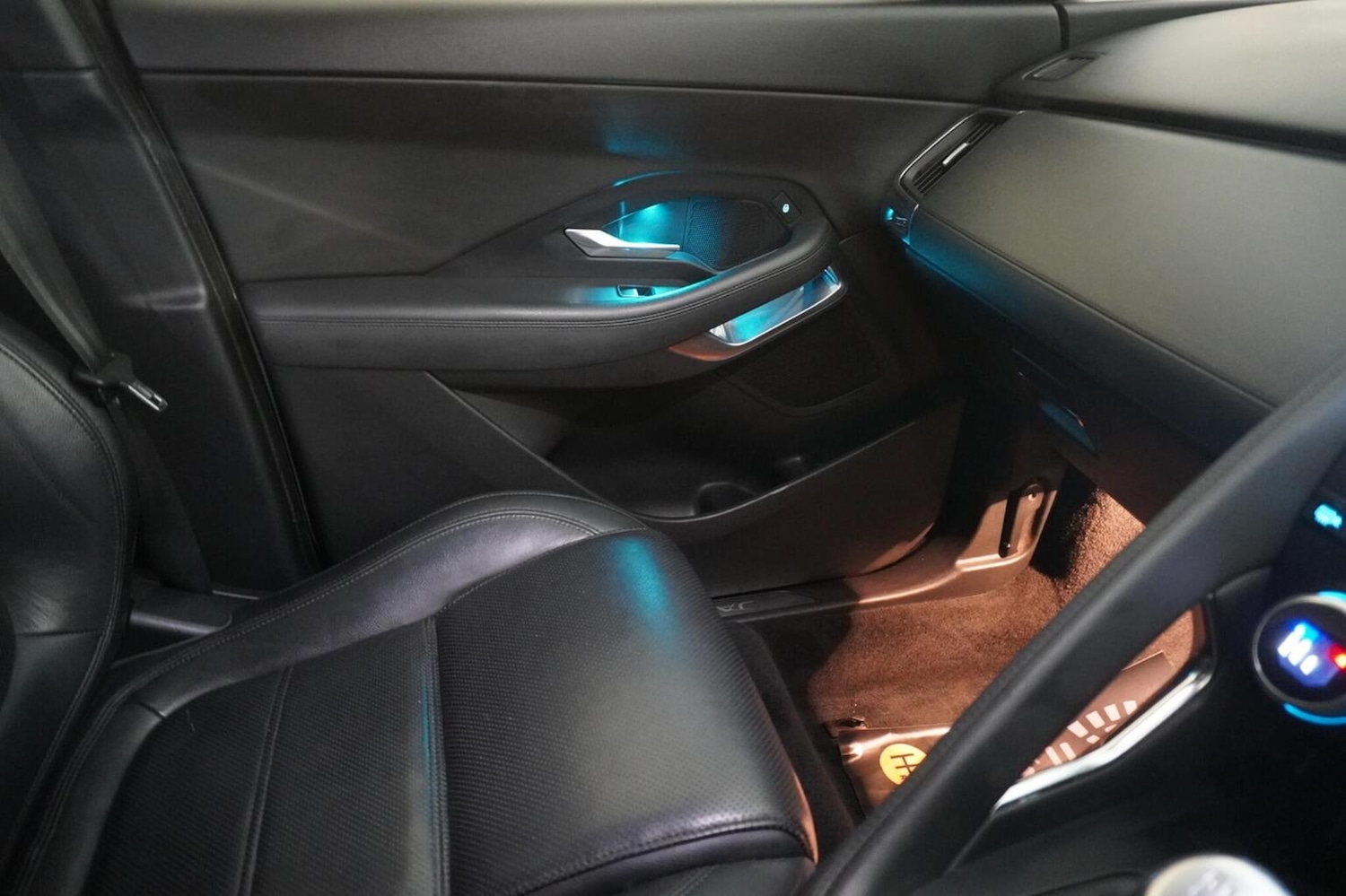 Used Jaguar E-Pace 2018 for sale - 76785112: Photo 28