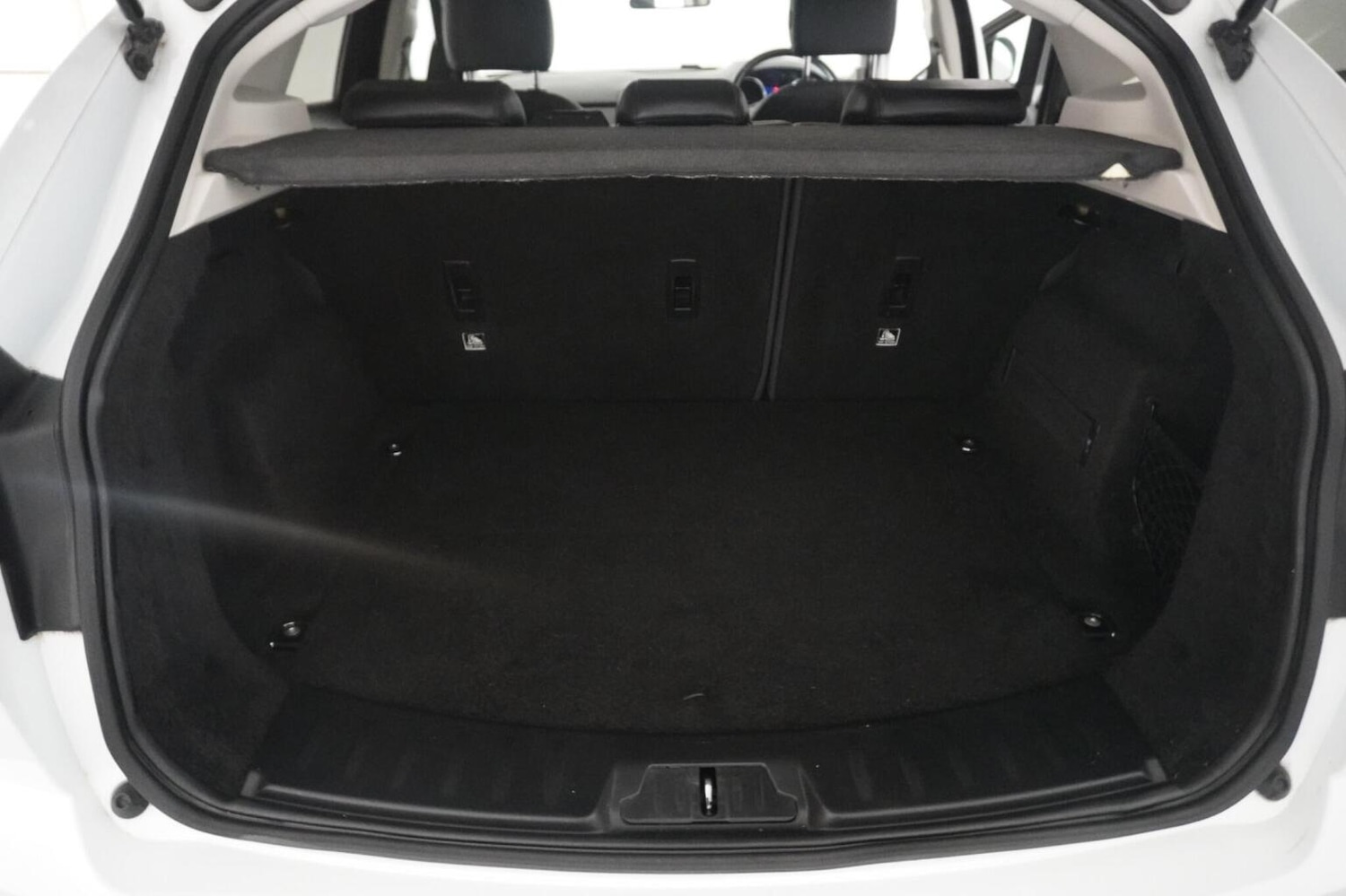 Used Jaguar E-Pace 2018 for sale - 76785112: Photo 3