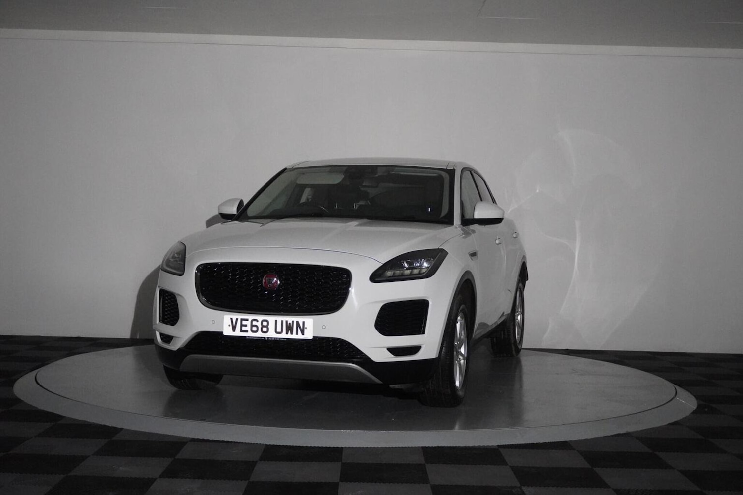 Used Jaguar E-Pace 2018 for sale - 76785112: Photo 37