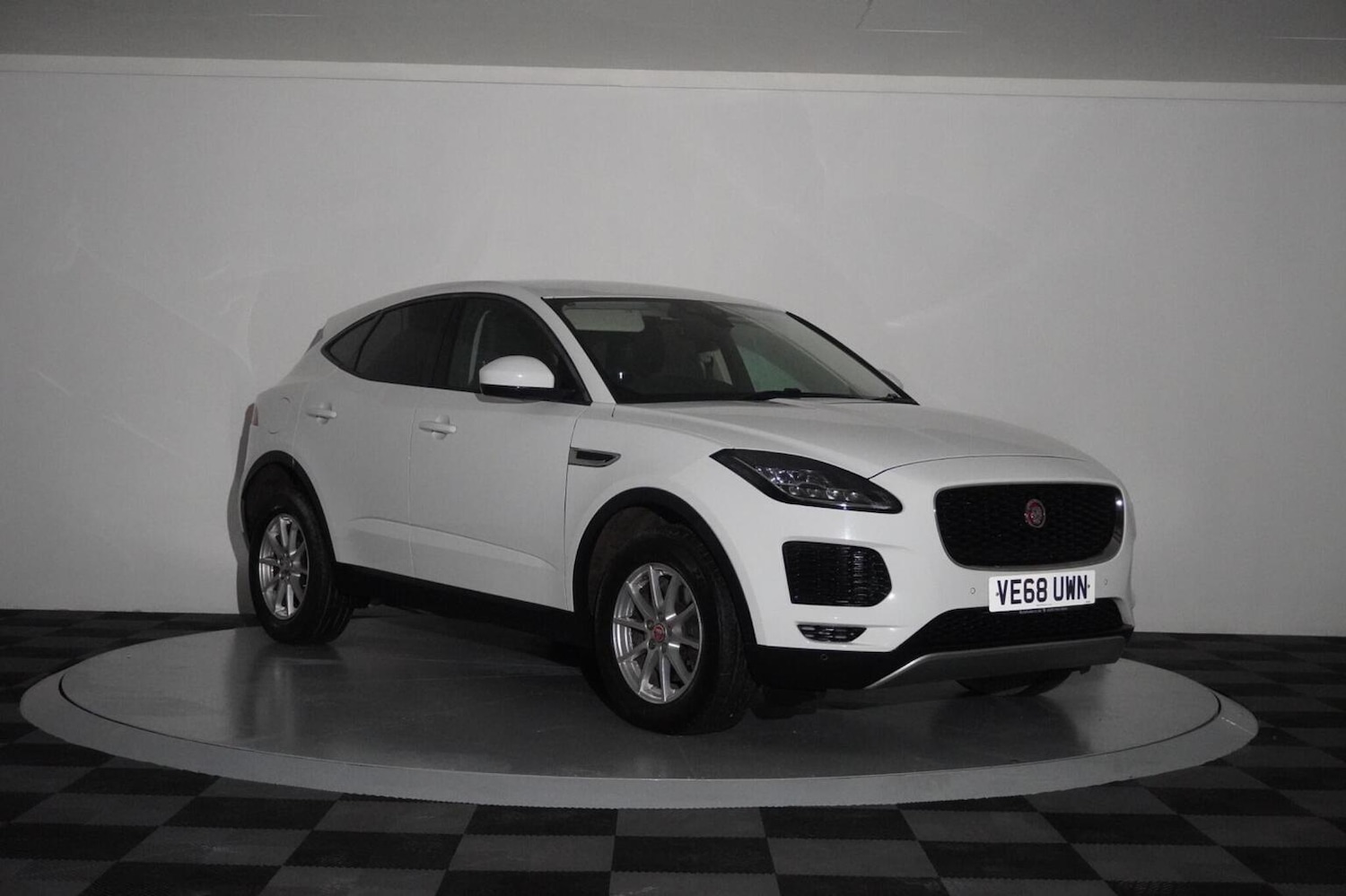 Used Jaguar E-Pace 2018 for sale - 76785112: Photo 40