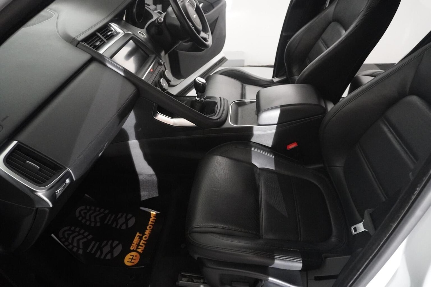 Used Jaguar E-Pace 2018 for sale - 76785112: Photo 8